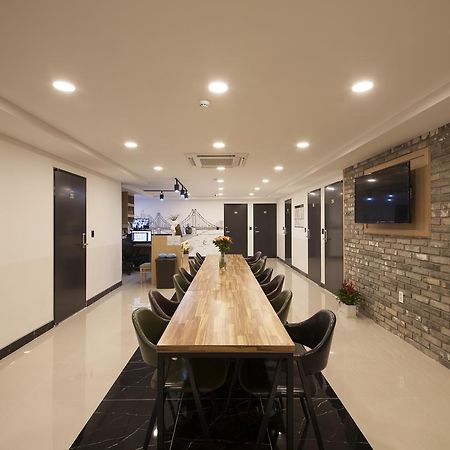 Cioharu Guesthouse Gwanganri Busan Extérieur photo