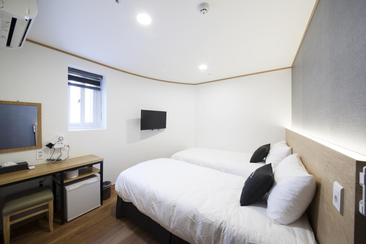Cioharu Guesthouse Gwanganri Busan Extérieur photo